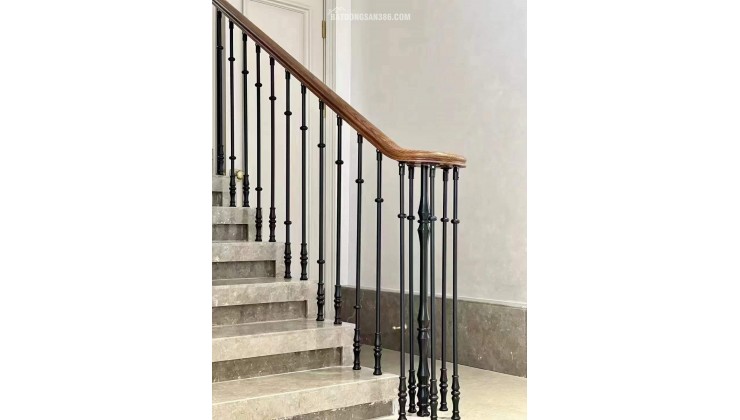 Nhà mình cho thuê nhà, Lê Trọng Tấn, Hoàng Văn Thái,, 160m2x 2T -27 tr